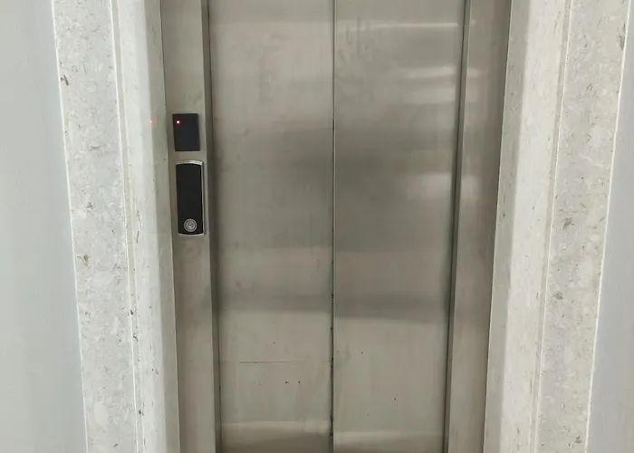 아파트 Tuma Family